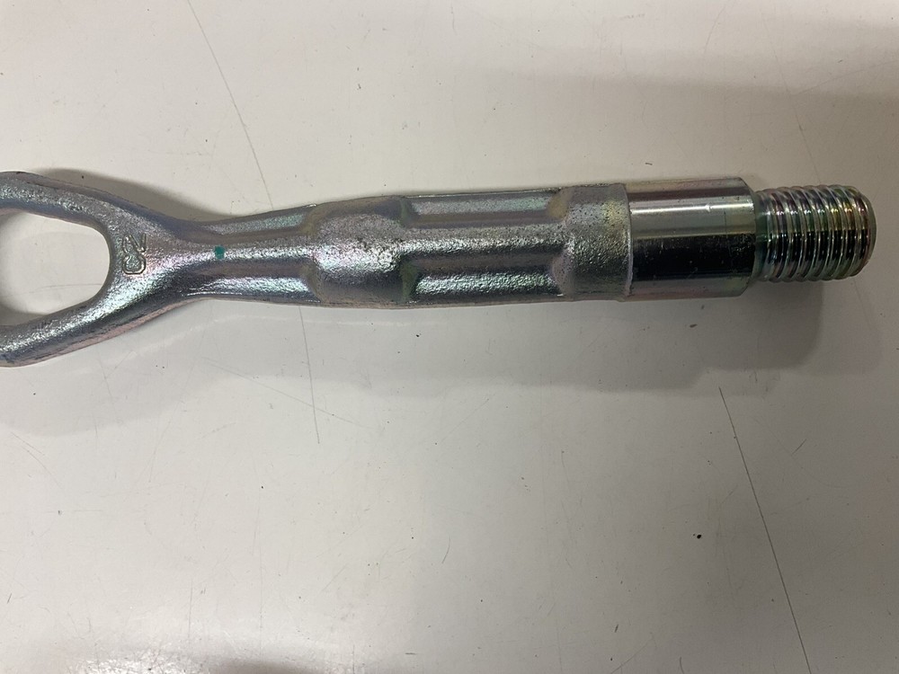 Towing eye/hook for BMW