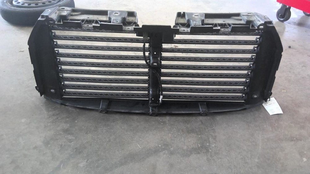 F150      2015 Air Shutter 640663