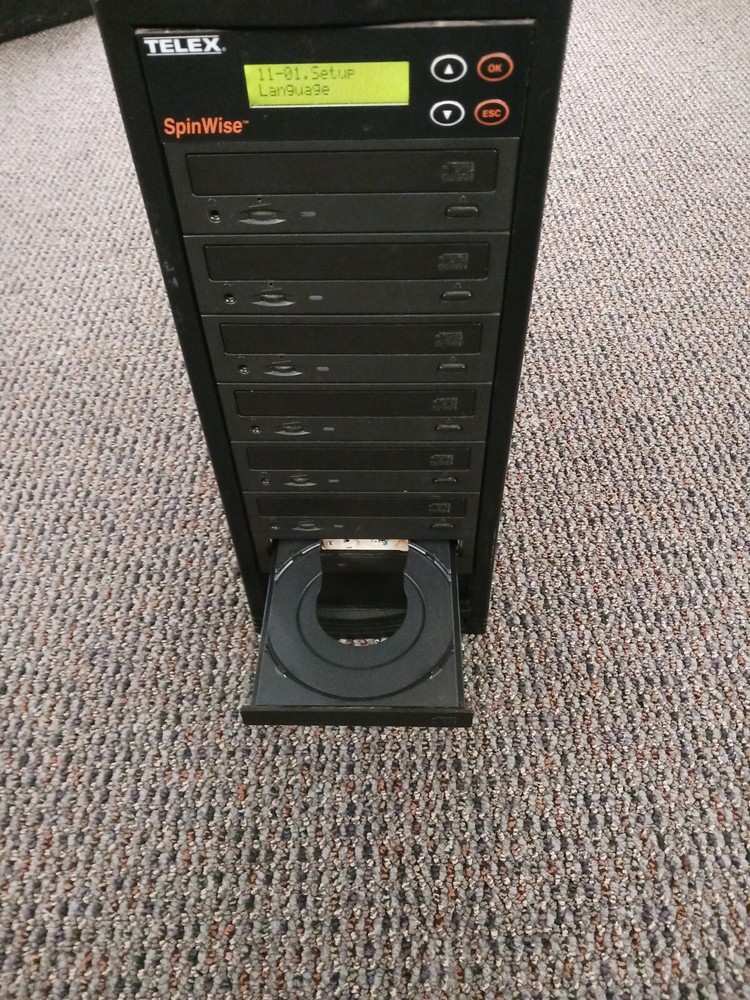 Telex SpinWise 7 Drive Bays CD duplicator 7-52H