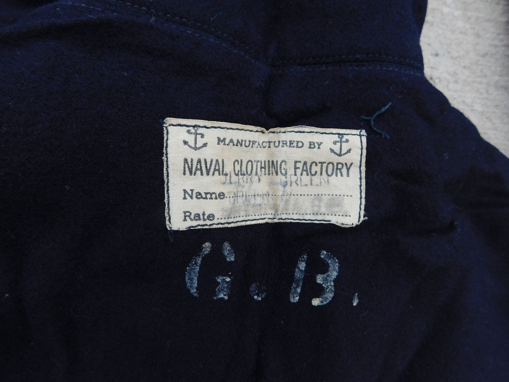 ORIGINAL WWII US NAVY UNIFORM SET, ELECTRICIANS MATE, 2/30