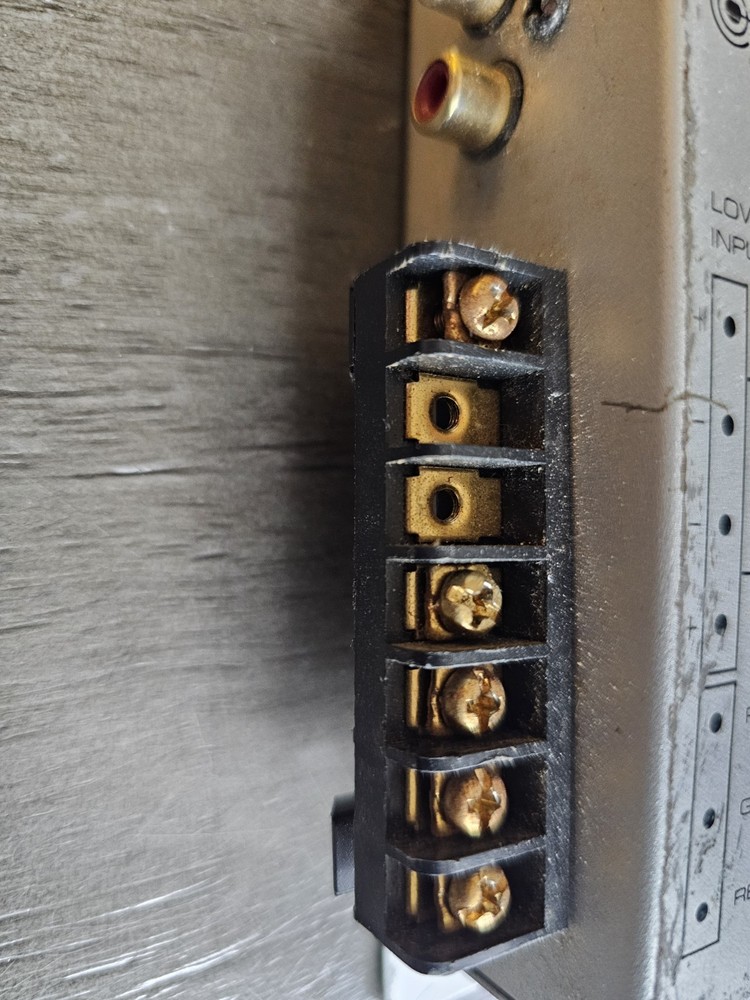 MTX RT-X01 Electronic Crossover Car Audio Signal Processor