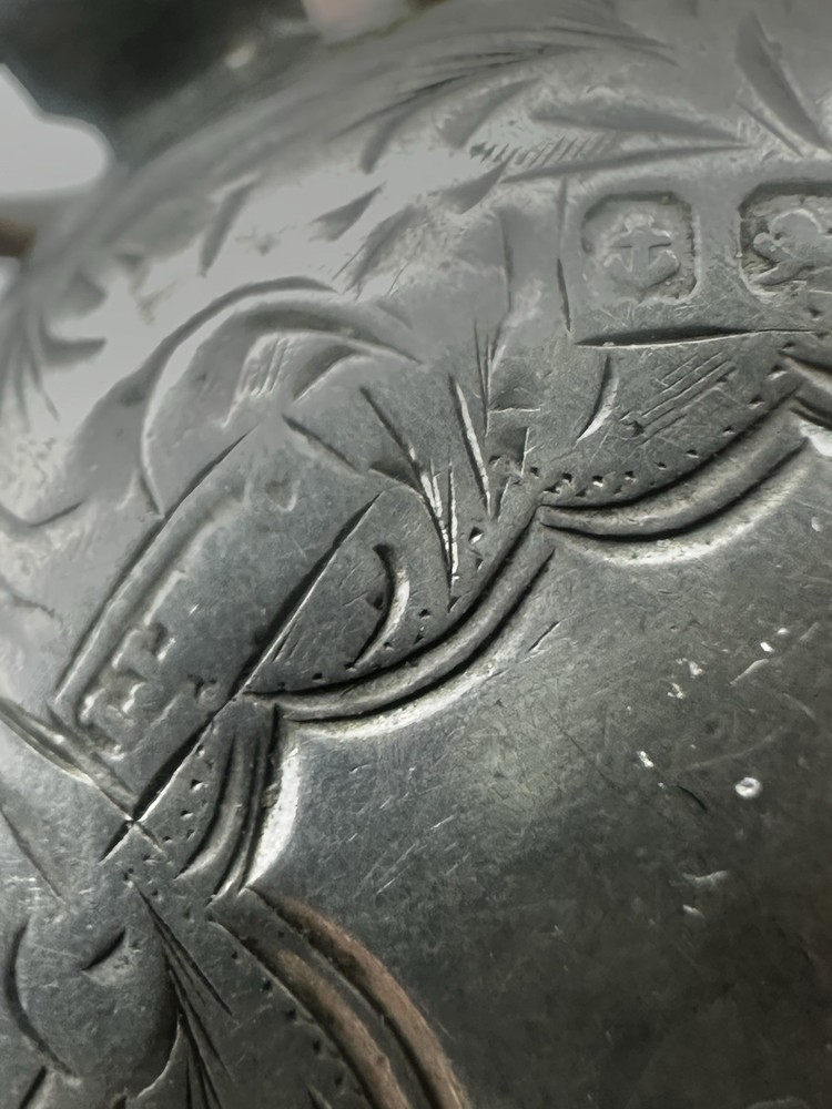 Antique Solid Silver Hallmarked Sovereign Single Side Opening Case