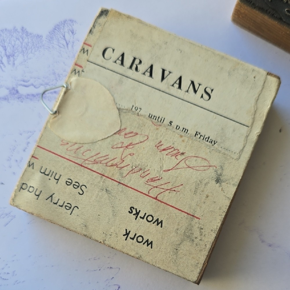 VINTAGE STAMP SET BUNDLE WITH INK PAD -E110