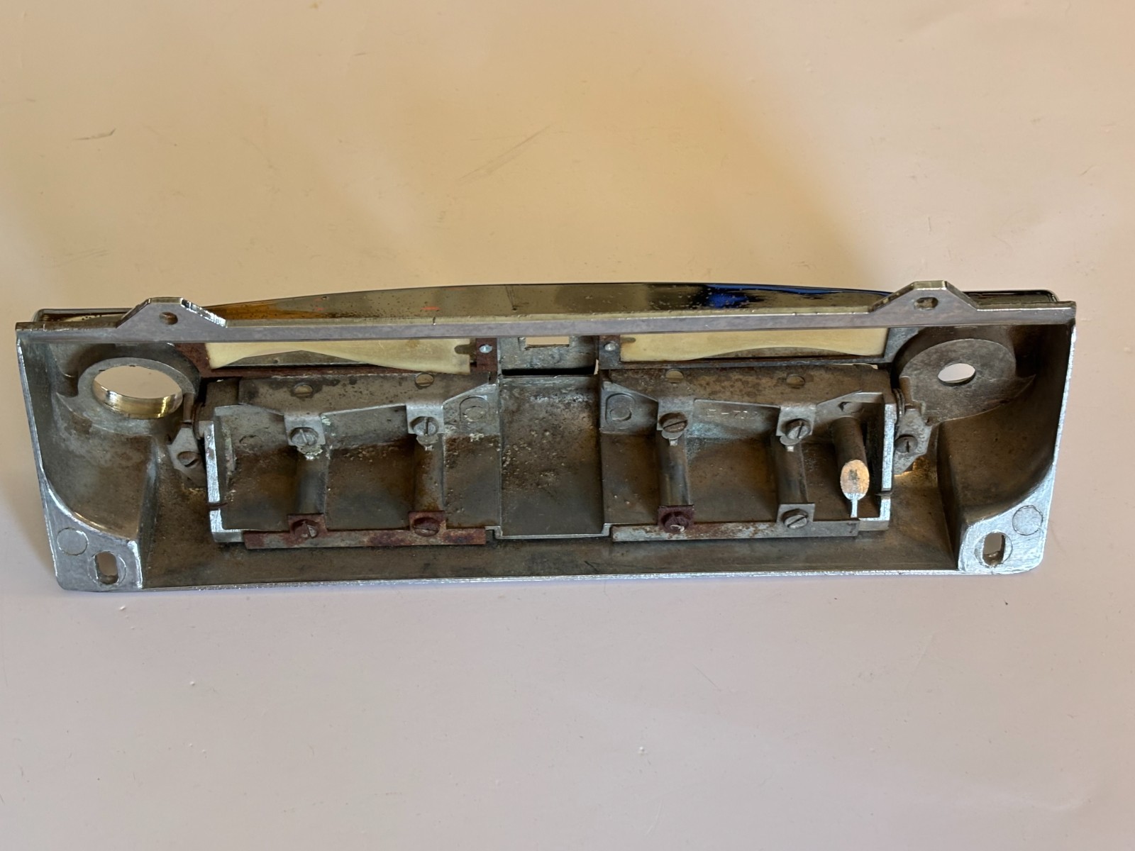 1946 - 1948 Ford Mercury Radio faceplate Bezel