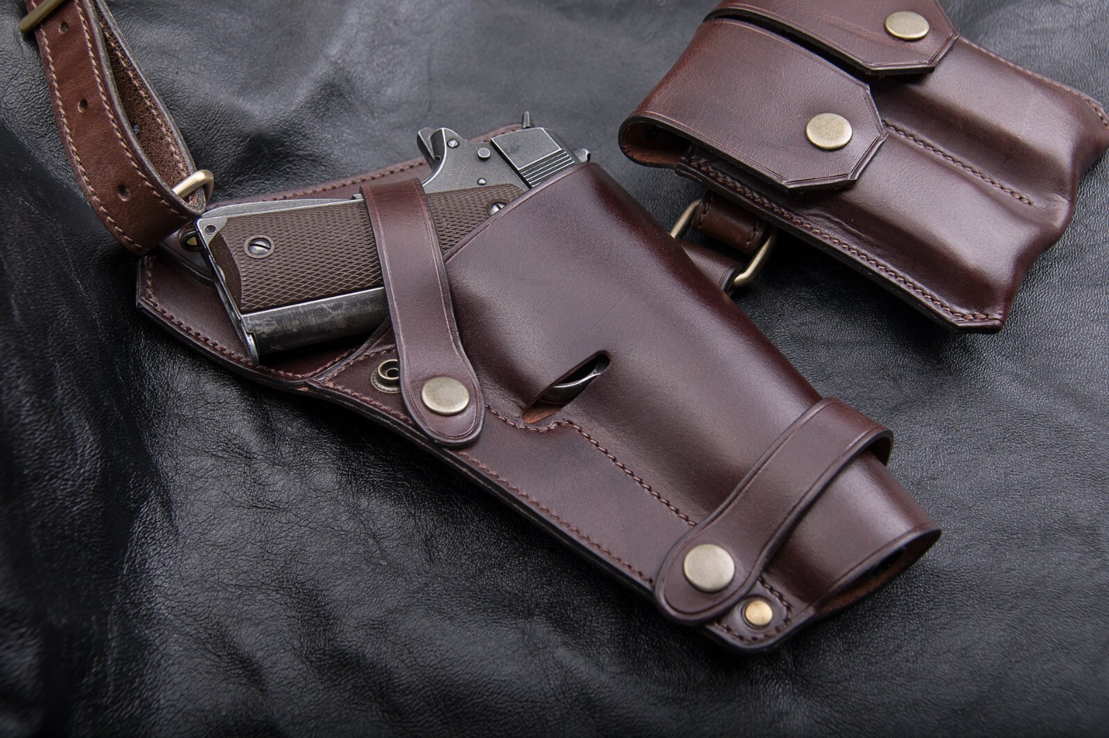 Colt 1911 Custom Made Leather Holster | Vintage Look | Unique Design | Retro