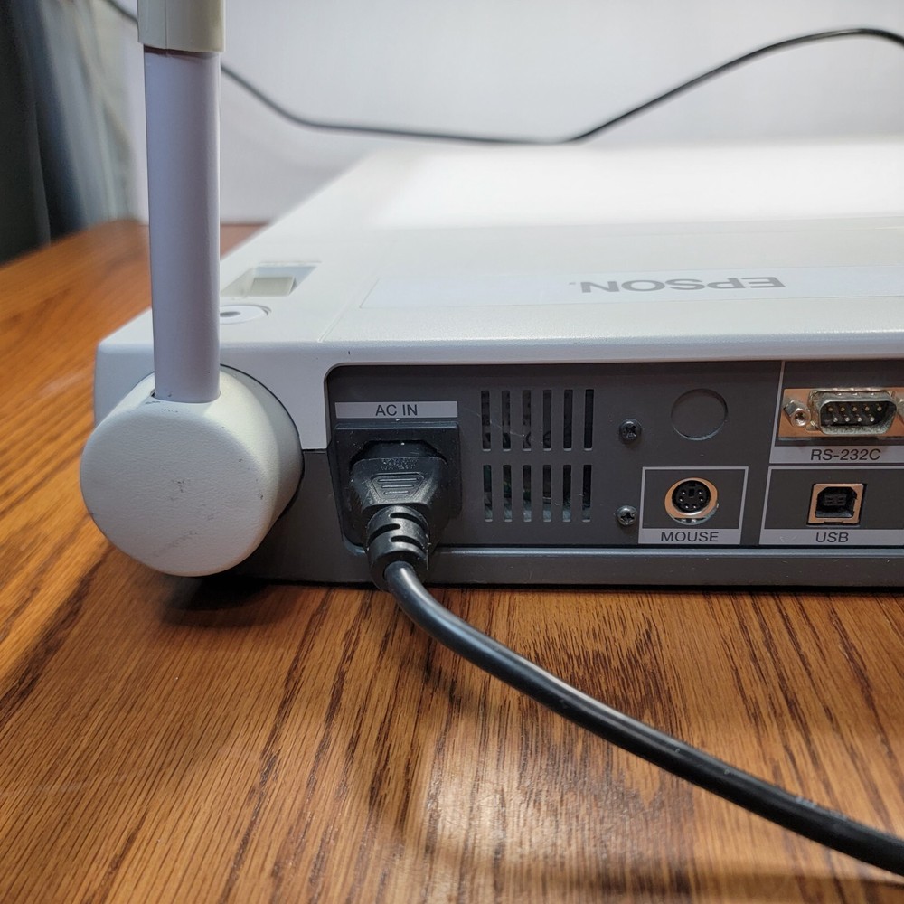 Epson ELPDC05 High Resolution Document Imager Overhead Camera With Cord