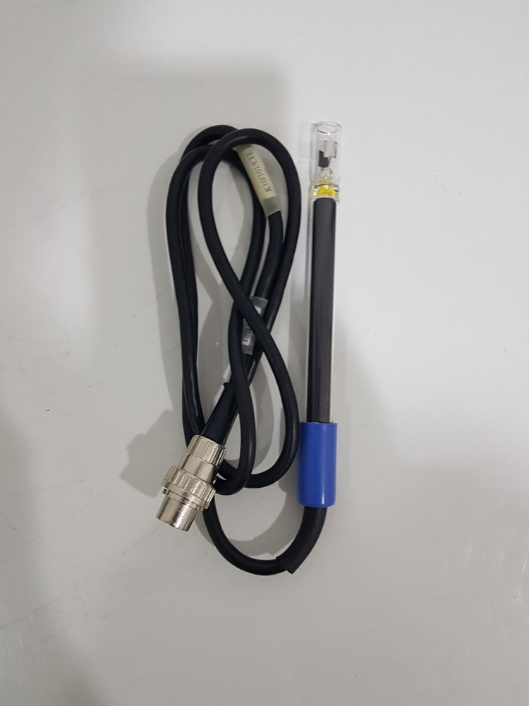 MAS Scientific MAS 966 Conductivity meter, A microcontroller lsi technology