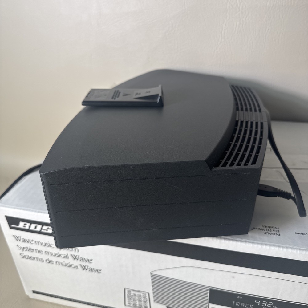 Bose Wave Music System III Black With Remote
