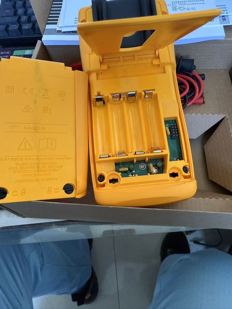 Fluke 726 Precision Multifunction Process Calibrator NEW