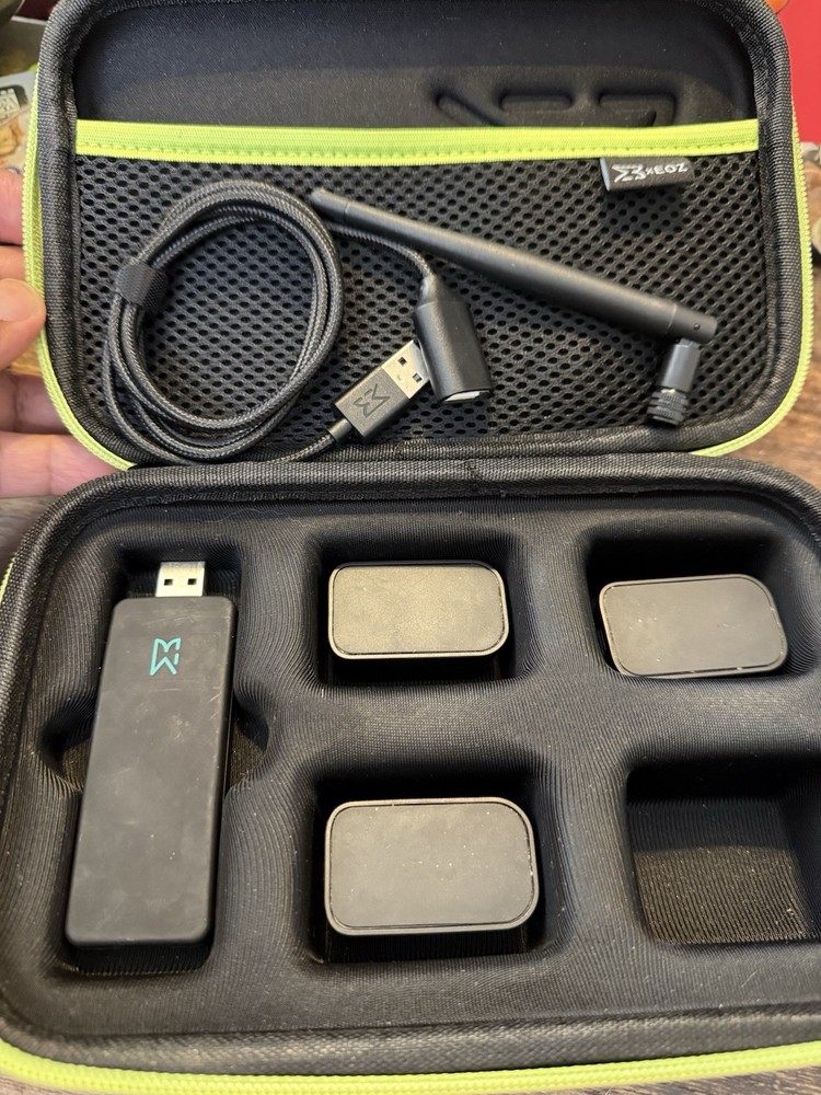 Tundra Labs VR Dongle EOZ USB Cable Case UNTESTED  FREE SHIPPING!!