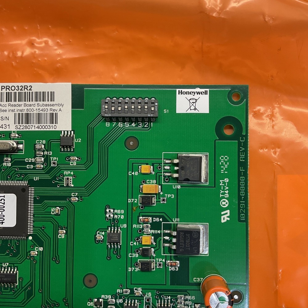 Honeywell PRO32R2 Two-Reader Access Controller Board Acc Reader Board REV A