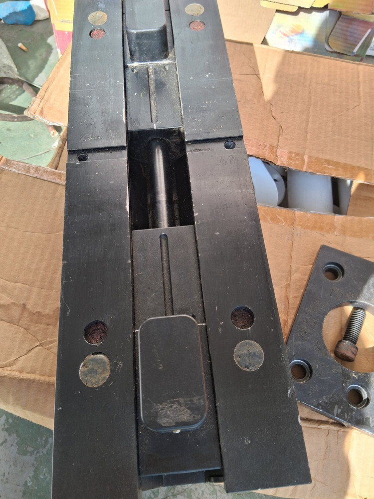 Chick QL6 6" Qwik-Lok CNC workholding system. VISE