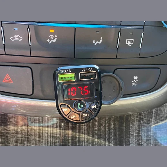 Car Bluetooth FM Transmitter Wireless Adapter Hands Free Dual USB