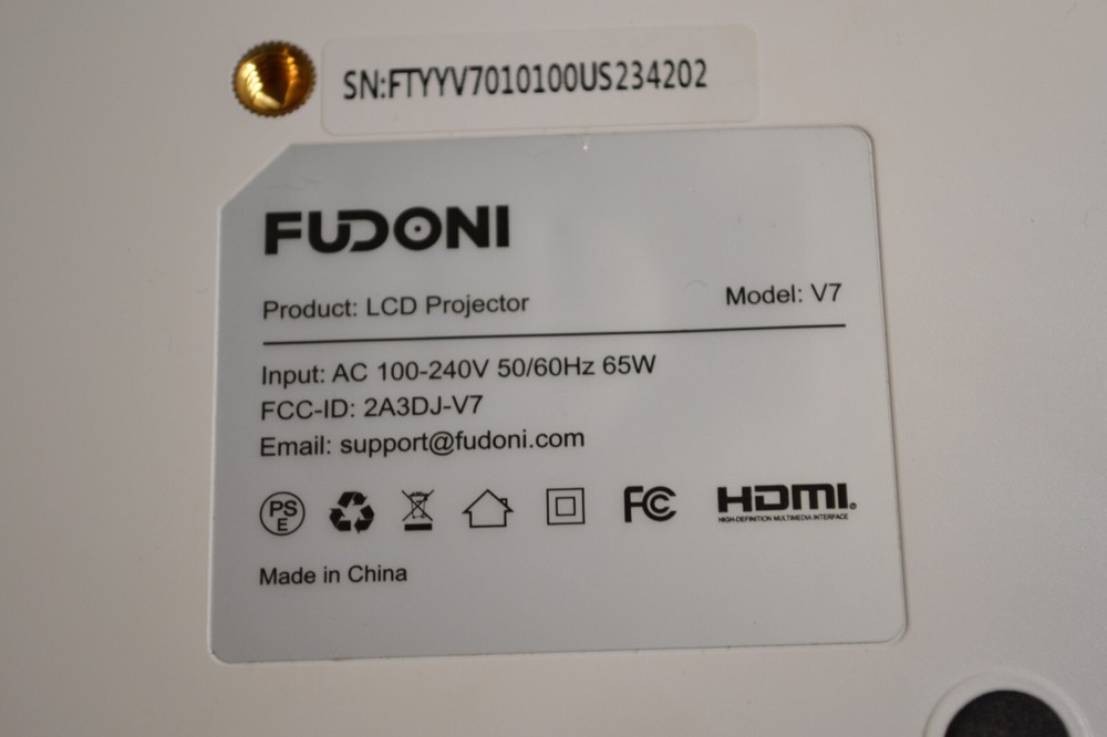 FUDONI LCD Projector V7