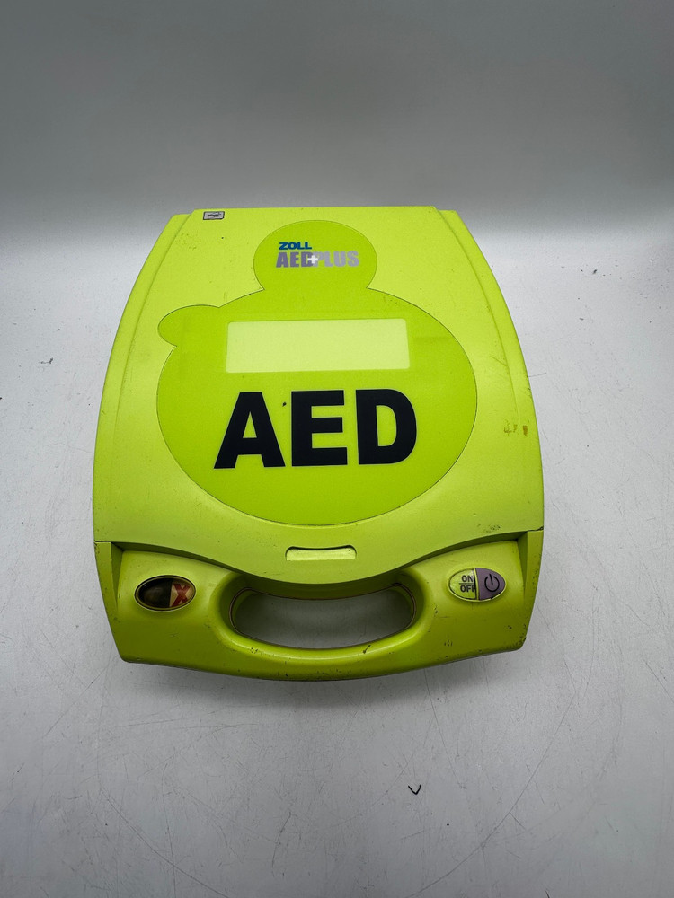 Zoll AED Plus Defibrillator with Pads