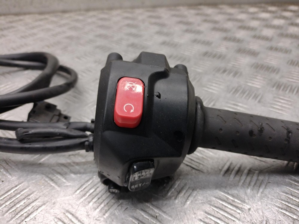 2013 TRIUMPH TIGER EXPLORER 1215 RIGHT SWITCH GEAR