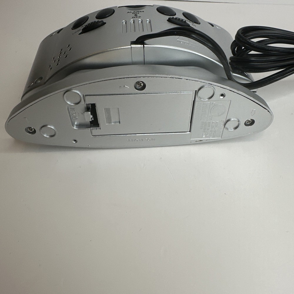 Sharp Model SPC033 Silver Alarm Clock Large Red Number Display Swivel EUC