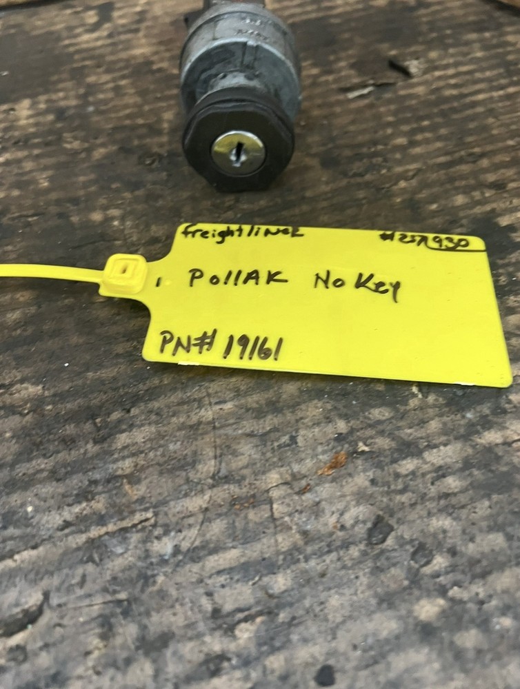 FREIGHTLINER POLLAK IGNITION SWITCH - NO KEY USED PN / 19161