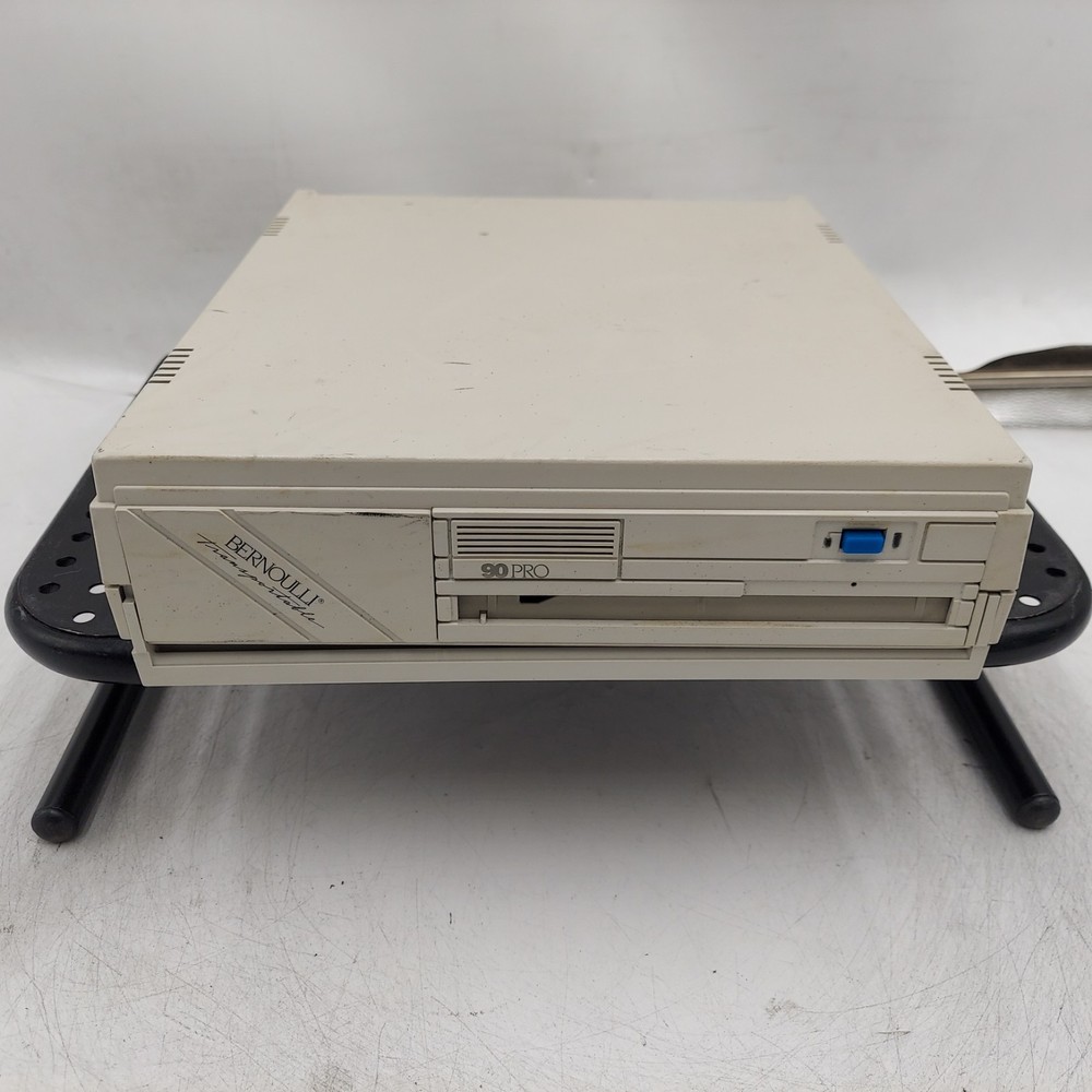 Bernoulli B190T PC Powered 90 Pro External SCSI Optical Drive
