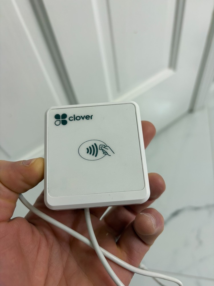 Clover RP457 Contactless Car Reader - White