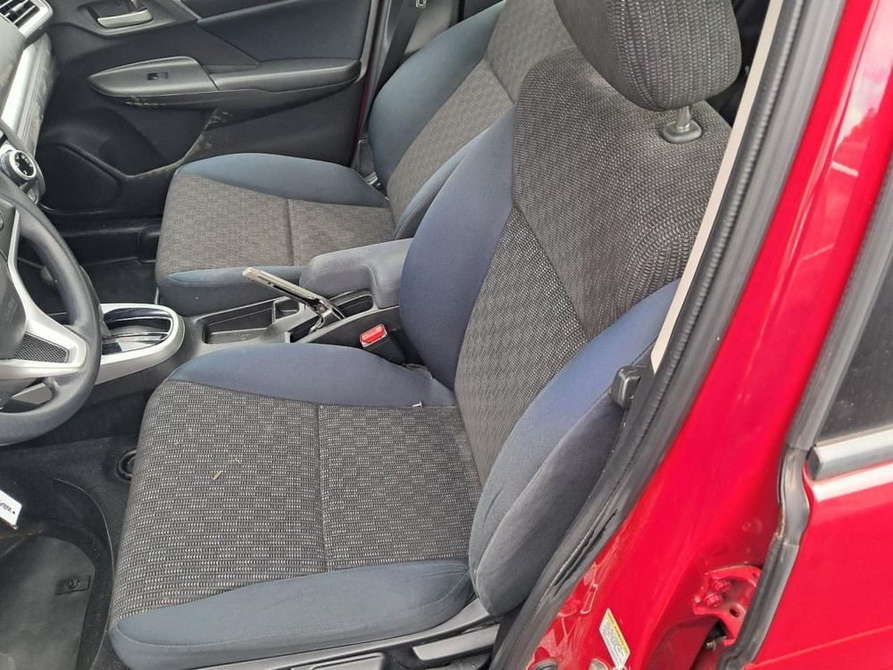 FIT 2016 Glove Box 4889536