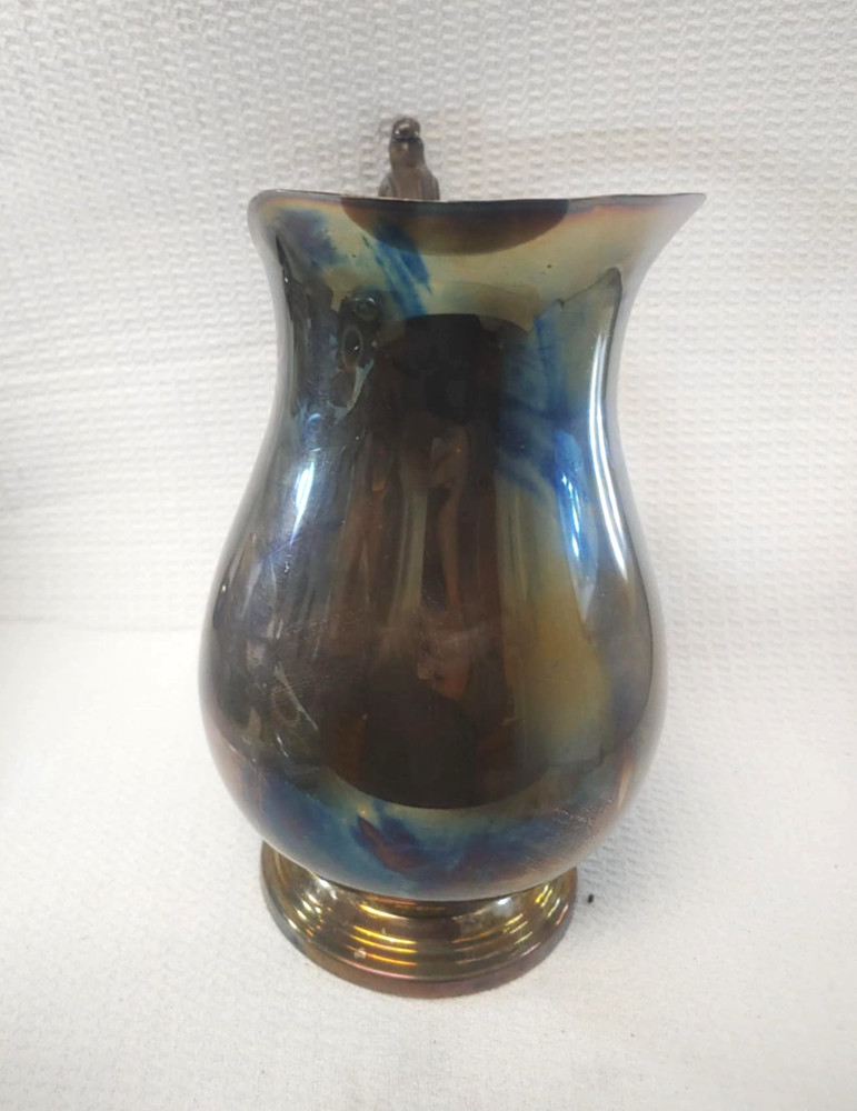 WM rogers water pitcher missing ice lip