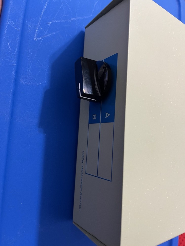 New In Box GC Electronics 45-2108 Data Transfer Switch, 2-Position Switch A/B