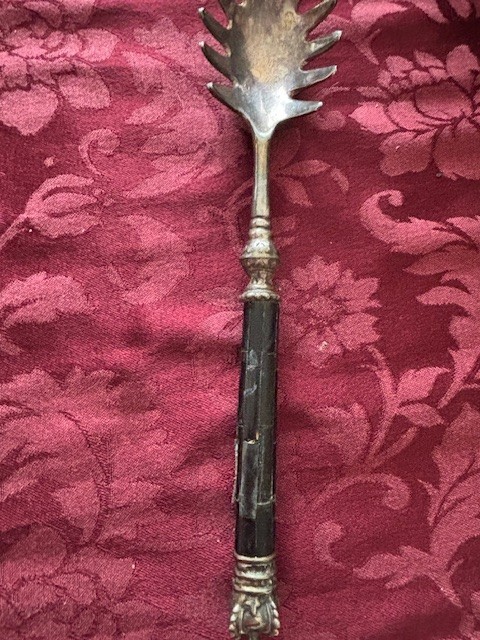 Vintage Pasta Server Black Horn Handle With Silver Plate Crown Tip
