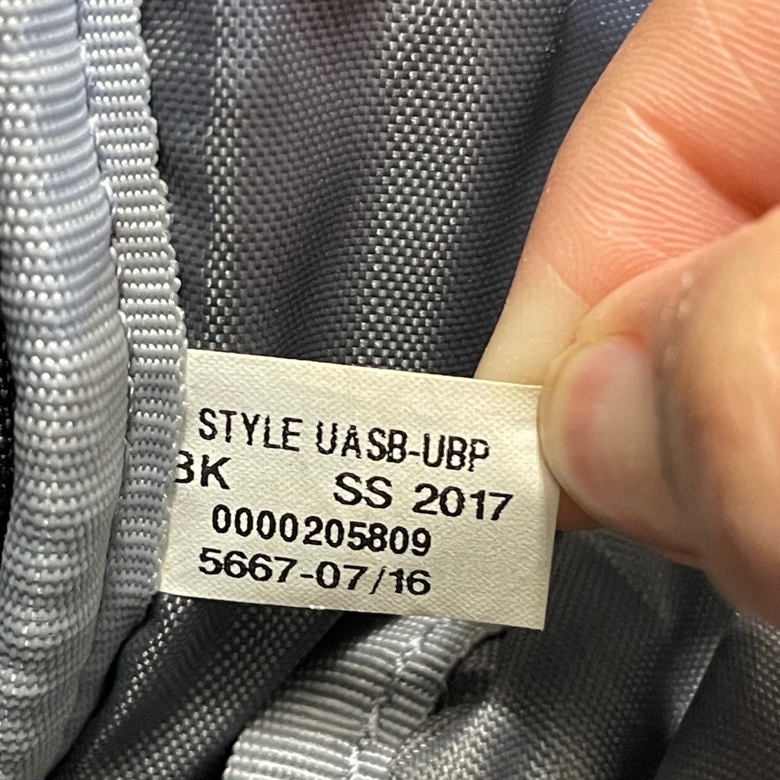 Under Armour UASB-UBP Undeniable Bat Pack Black Baseball Softball Bag Backpack