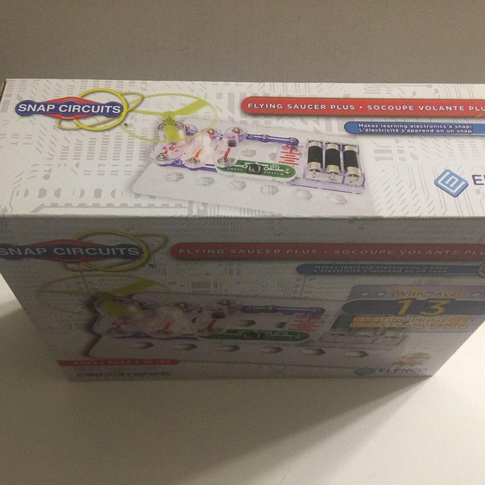 New Snap Circuits Flying Saucer Plus 13 Electric Project Kit
