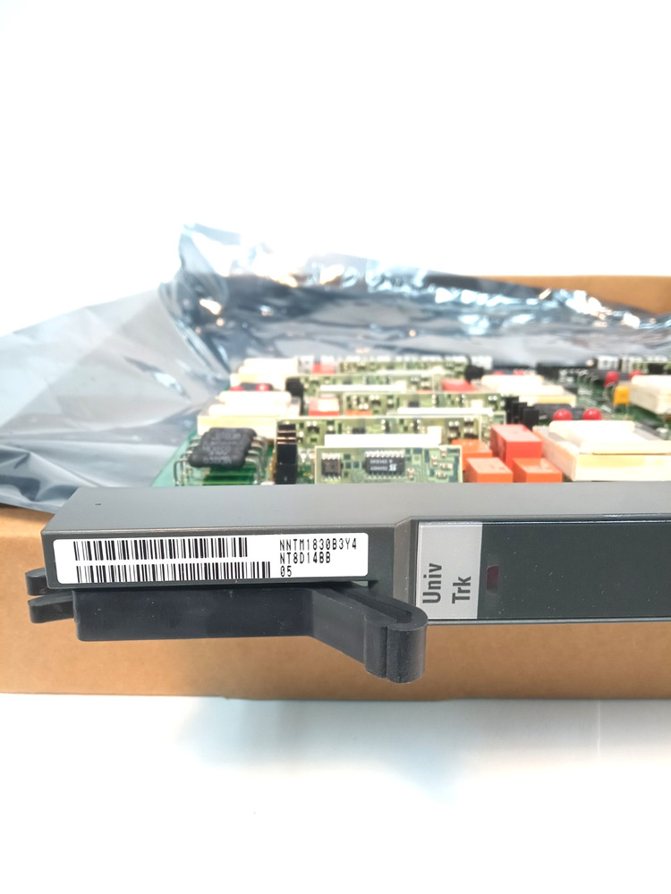 Nortel NT8D14BB Phone System Universal Trunk Card