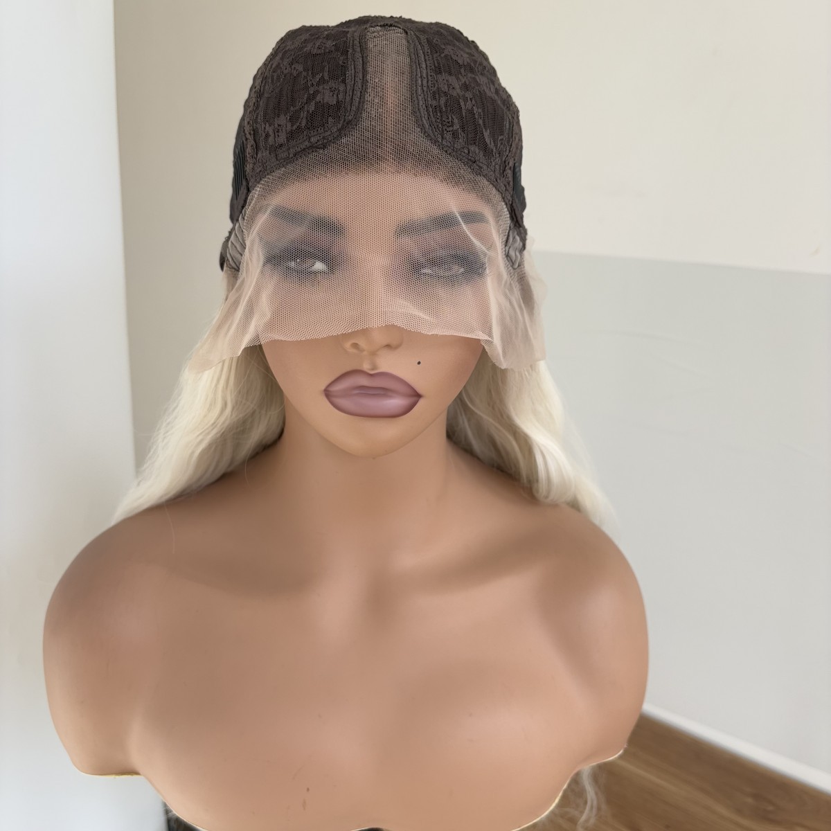 T Lace Front Wig Layered Synthetic Hair Heat Resistant Long Wavy Ombre Blonde