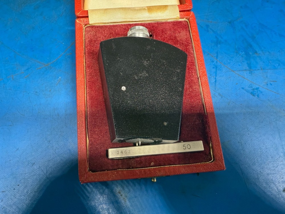 Vintage Coats Machine Tool Co. Ltd Comaco Rubber Hardness Tester