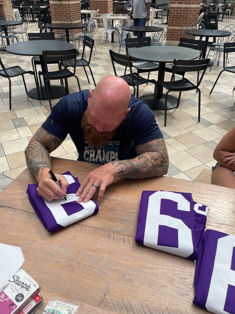 Vikings Chris Hovan signed Jersey W/COA