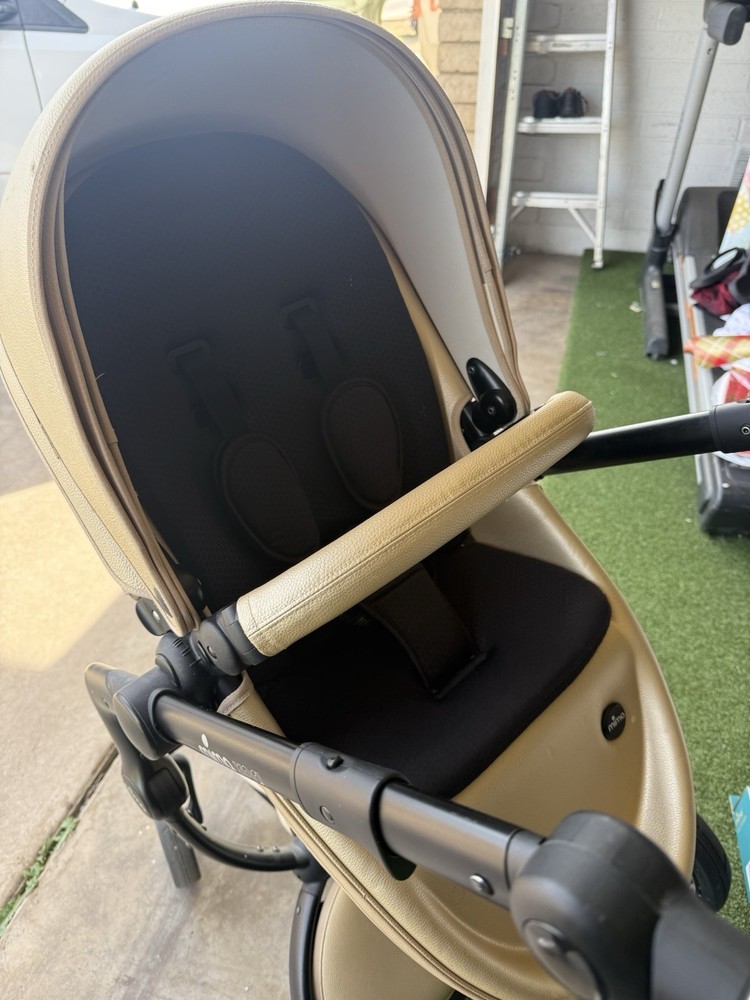 Mima Xari Gold Stroller