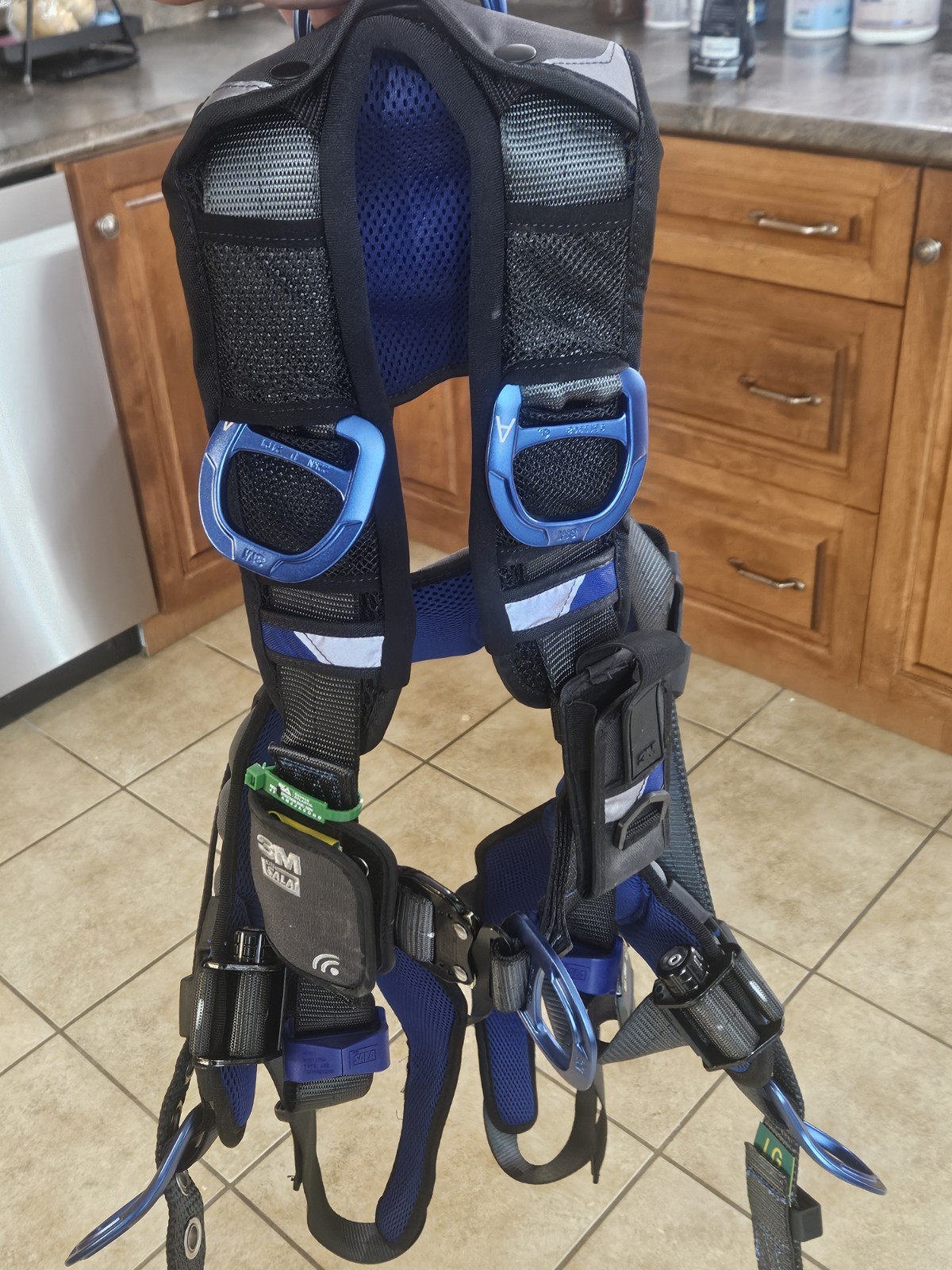 DBI Sala 3M ExoFit X300 Safety Harness MED Fall Protection Body Belt Tower