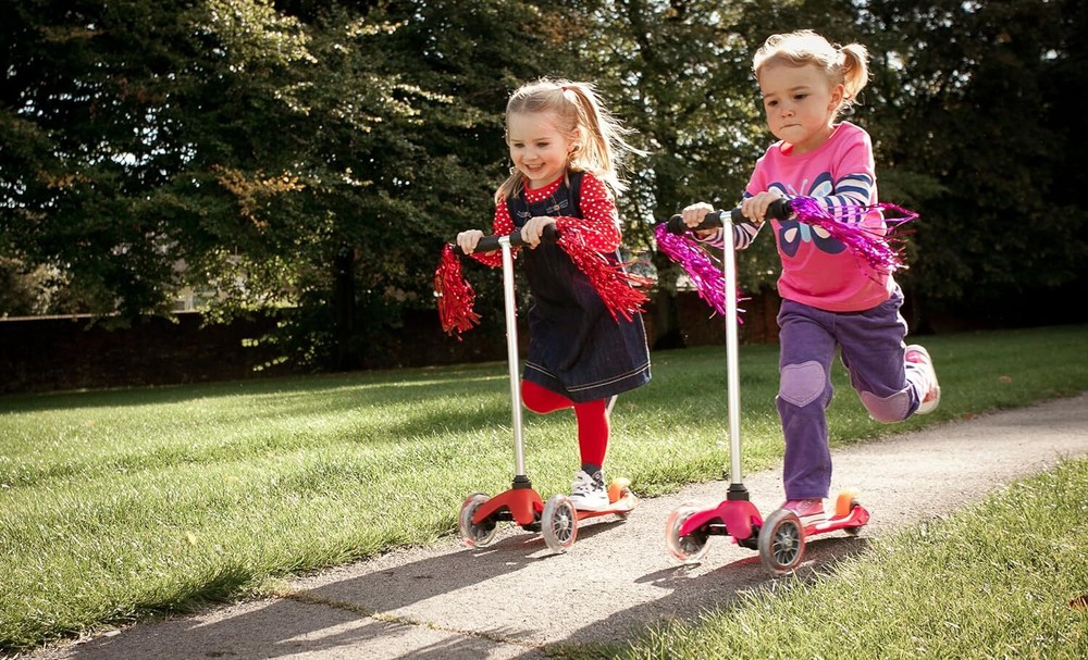 SCOOT Scooter & Bike Streamers Red