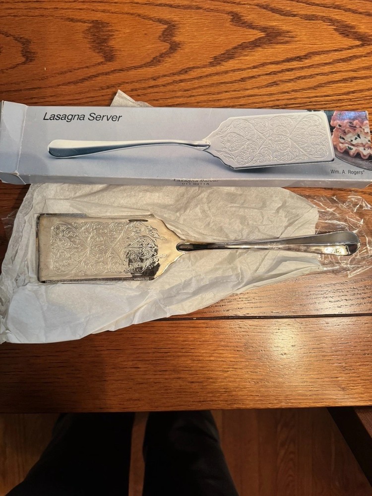Wm A Rogers Silverplated LASAGNA SERVER New