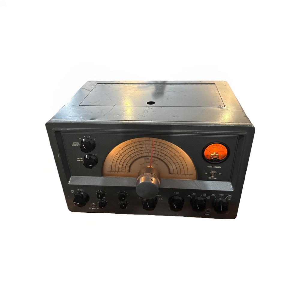 RME Electro-Voice 4350 Dual Conversion Ham Receiver – Powers On / Lights – AS-IS