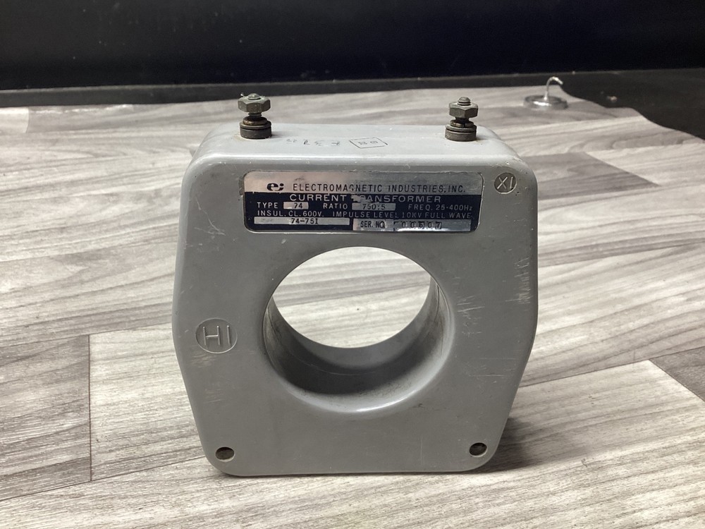 ELECTROMAGNETIC CURRENT TRANSFORMER 750:5 #117C151PR4