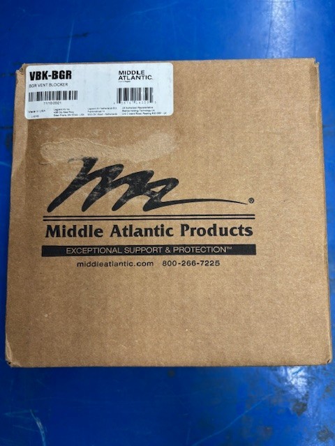 Middle Atlantic MAPI VBK-BGR Magnetized Vent Blocker Kit