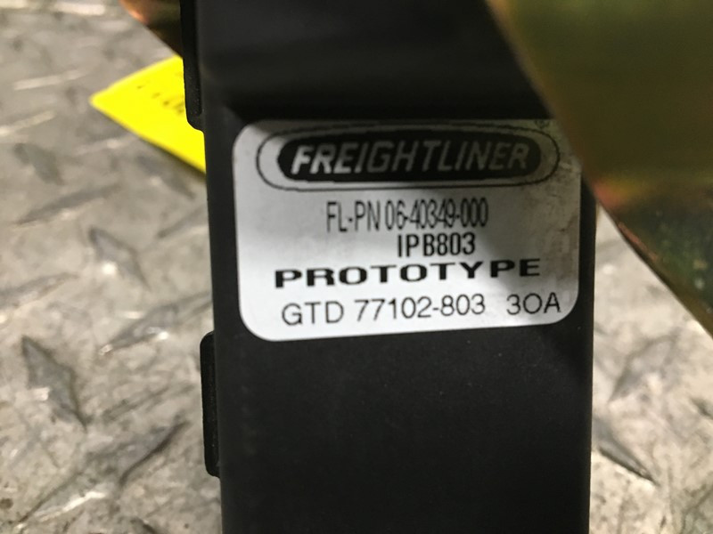 2006 Freightliner Business Class M2 Trans. Electronic Shift Control (678-10013)