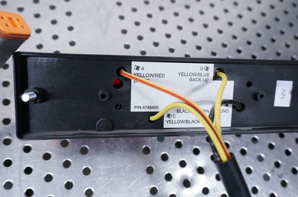 MULITFUNCTION LIGHT 4748400 Brake Backup