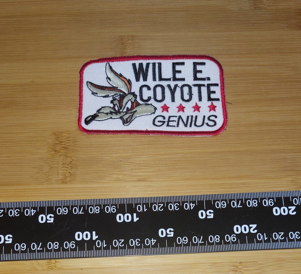 WILE E. COYOTE GENIUS Patch Patch Rectangle 10x6cm ROAD RUNNER LOONEY TUNES.
