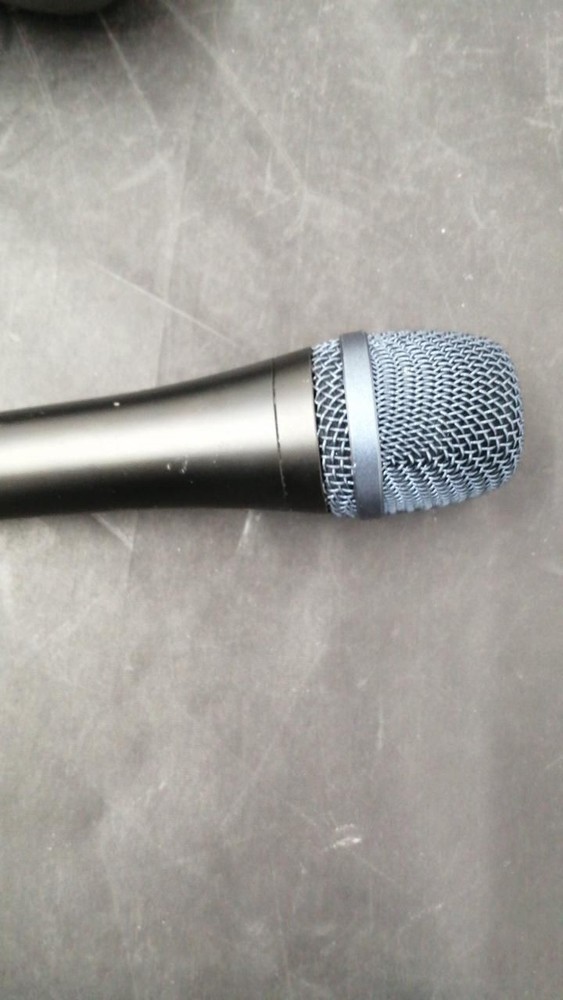 SENNHEISER Dynamic Microphone E945 Used