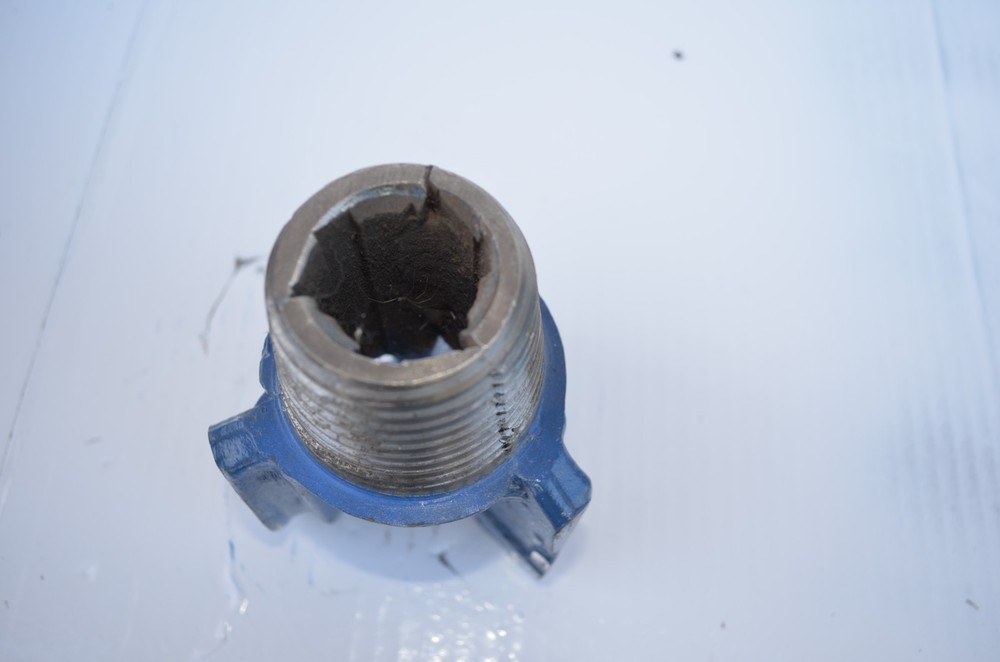 4-1/2 inch Chevron Drag Bit 3 Wing 2-3/8 API Reg Thread