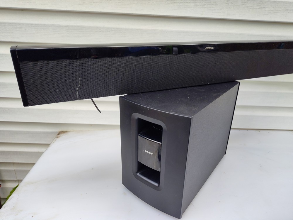 Bose Lifestyle 135 Speaker Array & Powered Subwoofer