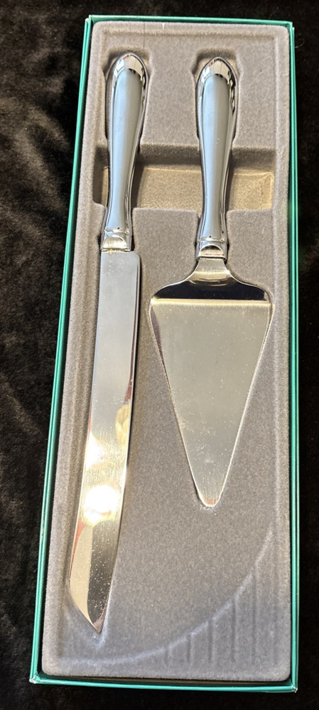 Towle Silver Plated Cake Knife and Server Set