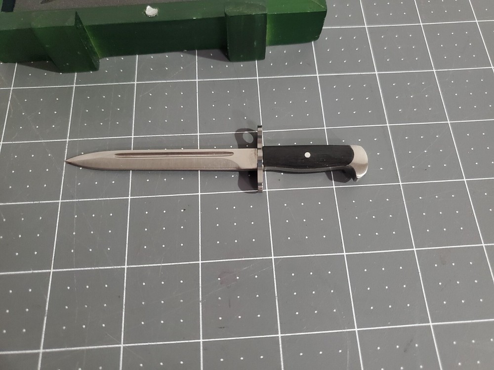 PRC Miniature Knife w/box