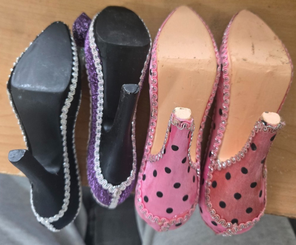 Lot of 4 High Heel Shoe Ring Holders Jewelry Display Fabric Heels Vanity Decor